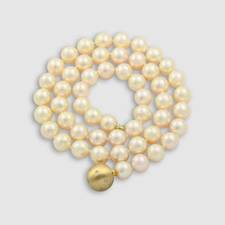 Perlenkette von Schoeffel mit Wechselschließe aus Gelbgold aus zweiter Hand