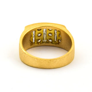 Diamantring aus Gelbgold mit Brillant