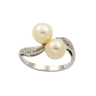 Vintage Perlenring aus Weißgold mit Diamant