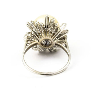 Vintage Perlenring aus Weißgold mit Diamant