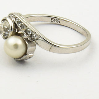 Art Déco Toi-et-Moi Ring aus Weißgold mit Perle und Diamant