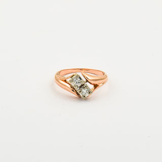 Vintage Brillantring aus Rot- und Weißgold