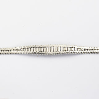 Armband aus Weißgold mit Saphir