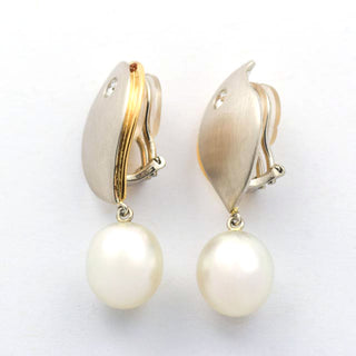 Perlenohrclips aus Platin/Gold mit Brillant