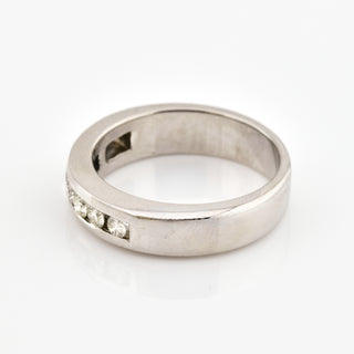 Allianzring aus 585 Weißgold mit Brillant, nachhaltiger second hand Schmuck perfekt aufgearbeitet