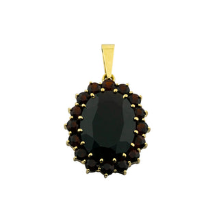 Anhänger aus 333 Gelbgold mit Granat, nachhaltiger second hand Schmuck perfekt aufgearbeitet