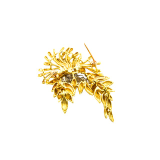 Brosche aus 750 Gelb- und Weißgold mit Perle und Brillant, nachhaltiger second hand Schmuck perfekt aufgearbeitet