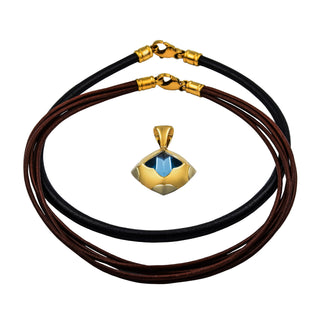 Bulgari Kette mit Anhänger Pyramide aus 750 Gelb- und Weißgold mit Topas, nachhaltiger second hand Schmuck perfekt aufgearbeitet