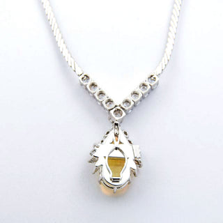 Collier aus 585 Weißgold mit Opal, Brillant und Diamant, nachhaltiger second hand Schmuck perfekt aufgearbeitet