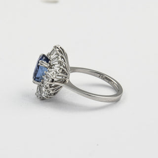 Entourage-Ring aus 750 Weißgold mit Saphir und Diamant, neuwertig, nachhaltiger second hand Schmuck perfekt aufgearbeitet