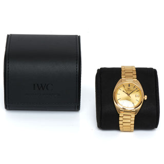 IWC Herrenarmbanduhr Yacht Club Automatik mit Datumsanzeige und Leuchtindizes und Zentralsekunde, gebrauchte Luxusuhr im Top-Zustand