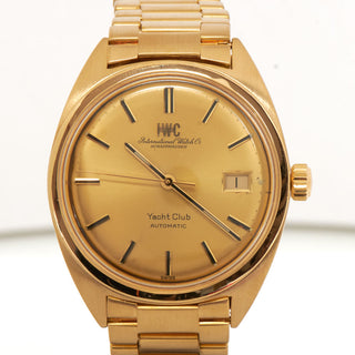 IWC Herrenarmbanduhr Yacht Club Automatik mit Datumsanzeige und Leuchtindizes und Zentralsekunde, gebrauchte Luxusuhr im Top-Zustand