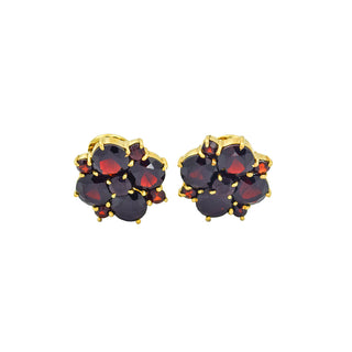 Granatohrclips aus 333 Gelbgold, nachhaltiger second hand Schmuck perfekt aufgearbeitet