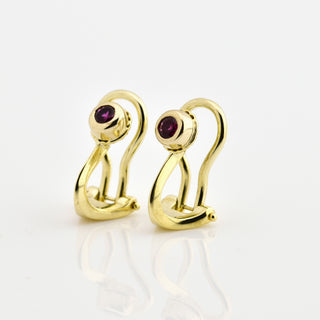 Rubinohrclips aus 585 Gelbgold, nachhaltiger second hand Schmuck perfekt aufgearbeitet