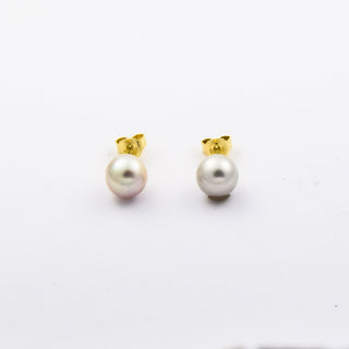 Perlohrstecker aus 585 Gelbgold, nachhaltiger second hand Schmuck perfekt aufgearbeitet