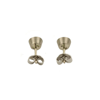 Ohrstecker aus 585 Weißgold mit Peridot, nachhaltiger second hand Schmuck perfekt aufgearbeitet