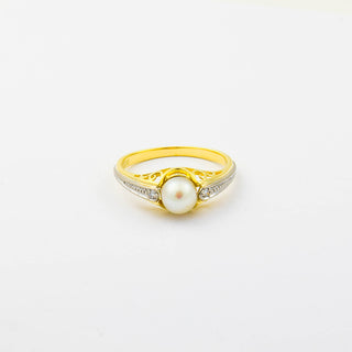 Perlenring aus 585 Gelb- und Weißgold mit Diamant, nachhaltiger second hand Schmuck perfekt aufgearbeitet