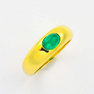 Smaragdring aus 585 Gelbgold, nachhaltiger second hand Schmuck perfekt aufgearbeitet
