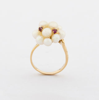 Ring aus 585 Gelbgold mit Perle und Rubin, vintage, nachhaltiger second hand Schmuck perfekt aufgearbeitet
