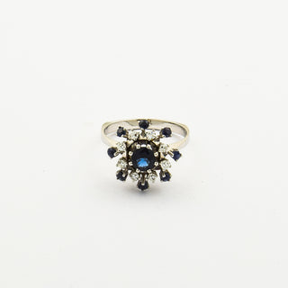 Ring aus 585 Weißgold mit Saphir und Diamant, nachhaltiger second hand Schmuck perfekt aufgearbeitet