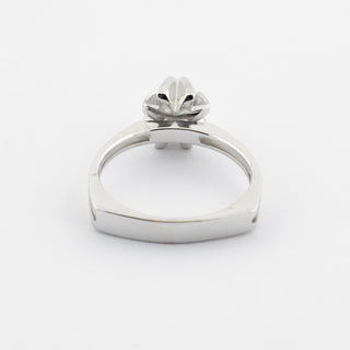 Solitärring aus 750 Weißgold mit Brillant, nachhaltiger second hand Schmuck perfekt aufgearbeitet