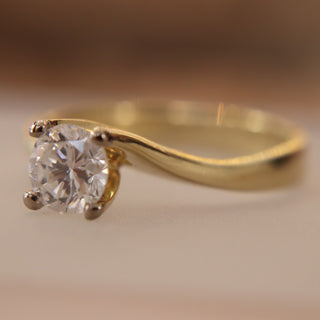 Solitär 0,75ct Gold