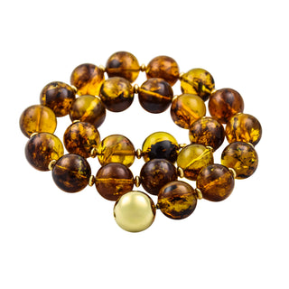 Bernsteinkette mit Schließe und Zwischenteilen aus 750 Gelbgold, nachhaltiger second hand Schmuck perfekt aufgearbeitet