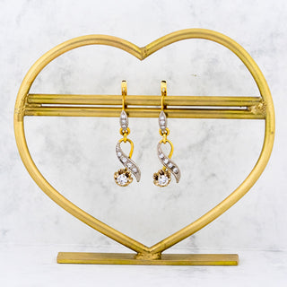 Ohrhänger aus Gelbgold mit Diamanten
