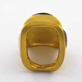 Ring aus Gelbgold mit Turmalin und Perle