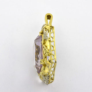 Anhänger aus Gelb- und Weißgold mit Amethyst, Brillant und Diamant