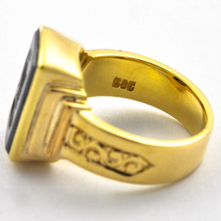 Ring aus Gelbgold mit Hämatit