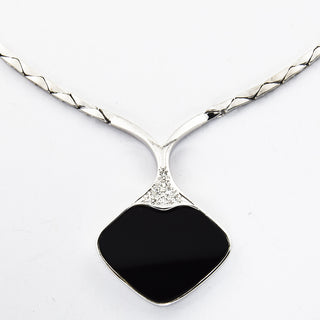 Collier aus Weißgold mit Onyx und Diamant