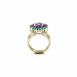 Ring aus Weißgold mit Amethyst und Smaragd