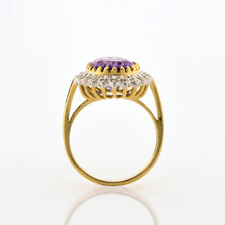 Ring aus Gelb- und Weißgold mit Amethyst und Diamant