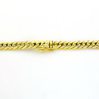 Korallencollier aus Gelbgold mit Diamant