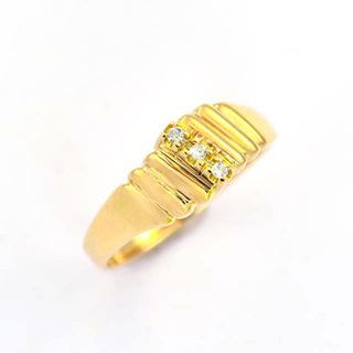 Diamantring aus Gelbgold