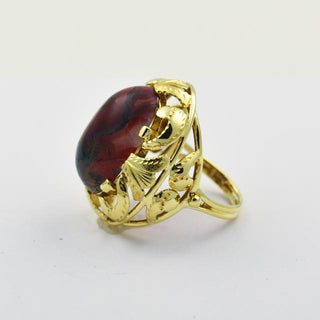 Ring aus Gelbgold mit Achat