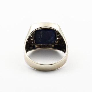 Ring aus Weißgold mit Lapislazuli und Brillant