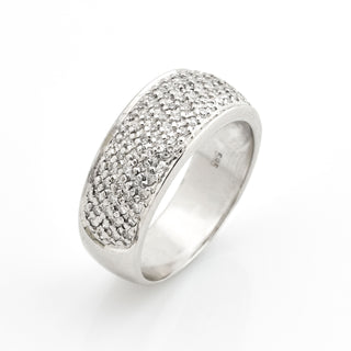 Diamantring aus Weißgold