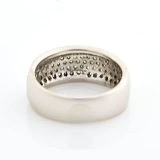 Diamantring aus Weißgold