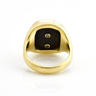 Ring aus Gelbgold mit Onyx