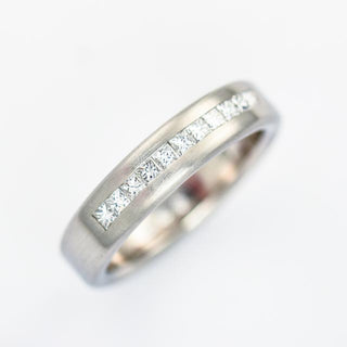 Millenniumring Henrich & Denzel Brillantring aus Platin mit Brillant