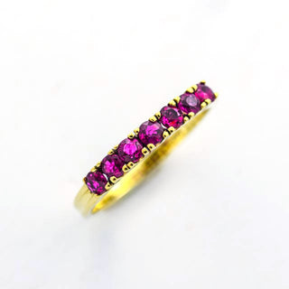 Rubinring aus 585 Gelbgold, nachhaltiger second hand Schmuck perfekt aufgearbeitet