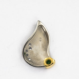Anhänger aus 950 Platin/750 Gold mit Tsavorit und Brillant, neuwertig, nachhaltiger second hand Schmuck perfekt aufgearbeitet