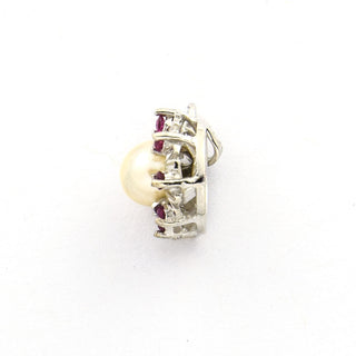 Perlenanhänger aus 585 Weißgold mit Rubin, nachhaltiger second hand Schmuck perfekt aufgearbeitet