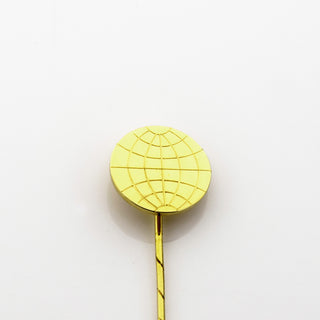 Hild Anstecknadel Globus aus 750 Gelbgold, nachhaltiger second hand Schmuck perfekt aufgearbeitet