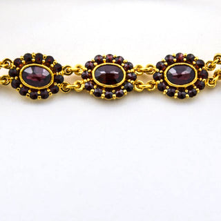 Granatarmband aus 375 Gelbgold, nachhaltiger second hand Schmuck perfekt aufgearbeitet