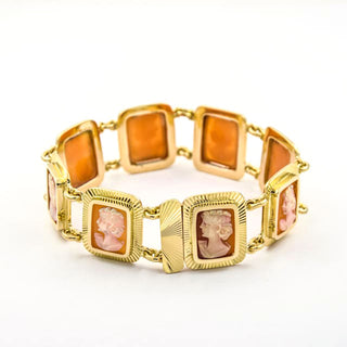 Armband aus 750 Gelbgold mit Kamee/Gemme, nachhaltiger second hand Schmuck perfekt aufgearbeitet