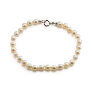 Perlenarmband mit Schließe aus 585 Weißgold, nachhaltiger second hand Schmuck perfekt aufgearbeitet