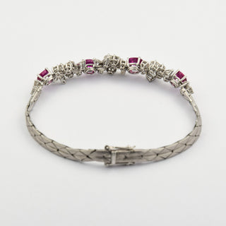 Armband aus 750 Weißgold mit Rubin, Brillant und Diamant, neuwertig, nachhaltiger second hand Schmuck perfekt aufgearbeitet